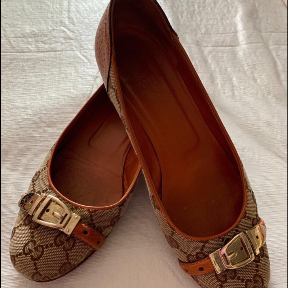 These Original Gucci shoes are already sold.